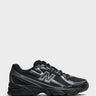 New Balance - U740BM2 Sneakers in Black