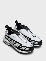 Nike - Air Max SNDR Sneakers in White and Black