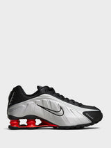 Nike - Shox R4 Sneakers in Black, Light Crimson and Metallic Silver