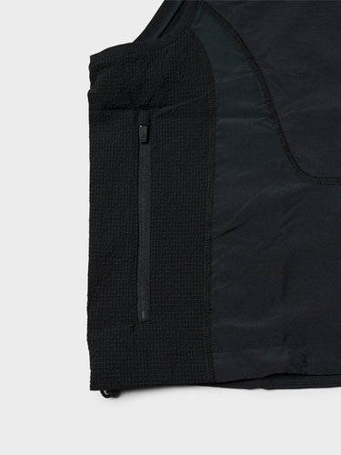 Nike - Dry-Fit ADV Run Utility Vest in Black and Black Reflective