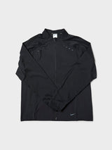 Nike - Run Lightweight Jacket in Black and Black Reflective