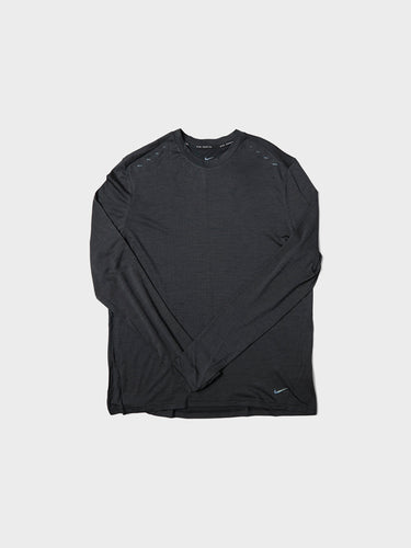 Nike - Dry-Fit ADV Run T-Shirt in Black and Anthracite