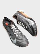 Nike - Zoomx Vaporfly Next 4 Sneakers in Velvet Brown, Soft Pearl and Black