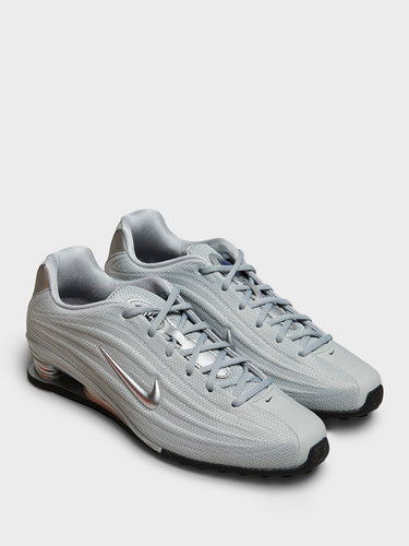 Nike - Shox Z Sneakers in Silver, Silver Black Metallic and Metallic Silver