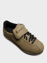 Nike - Cortez Leather SE Sneakers in Parachute Beige, Parachute Beige and Off Noir