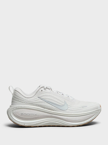 Nike - Vomero Plus Speckle Sneakers in Vast Grey, Wolf Grey, Off White, Hemp, Chrome and Black