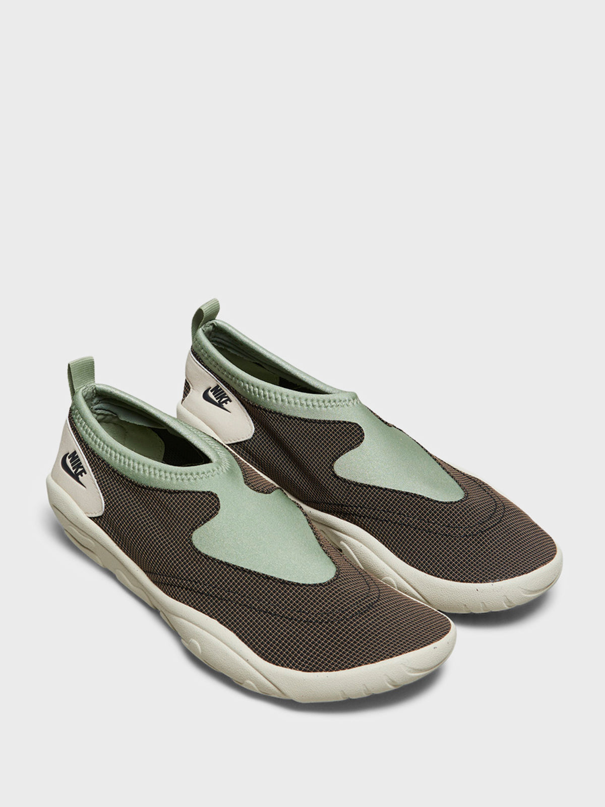 Nike - Aqua Turf Sneakers in Jade Horizon, Light Orewood Brown, Ironstone and Off Noir