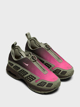 Nike - Air Max SNDR Sneakers in Light Army Pinksicle and Baroque Brown