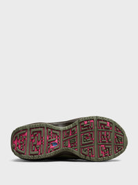 Nike - Air Max SNDR Sneakers in Light Army Pinksicle and Baroque Brown