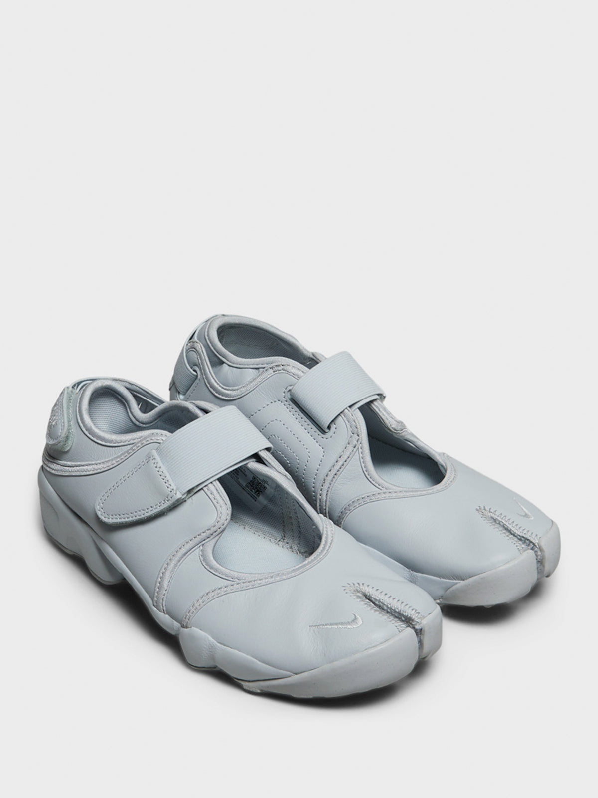 Nike - Women's Air Rift Sneakers in Pure Platinum