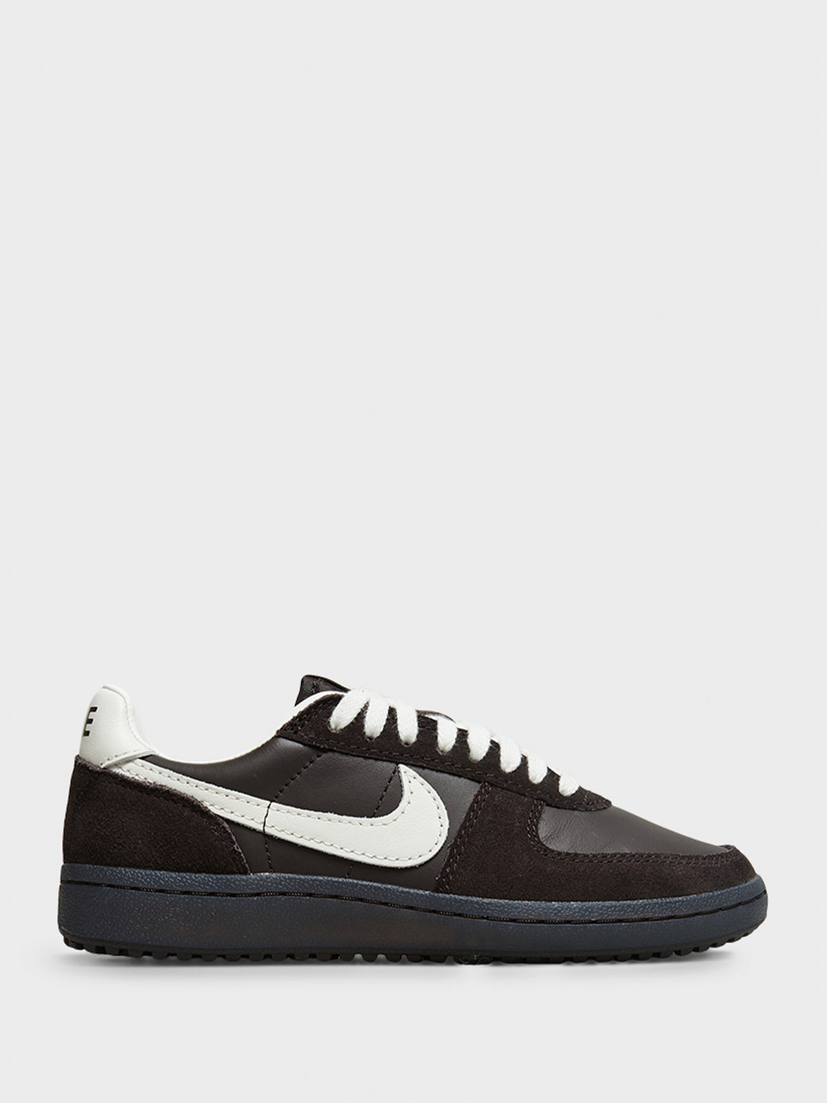 Nike - Women's Field General Sneakers in Velvet Brown