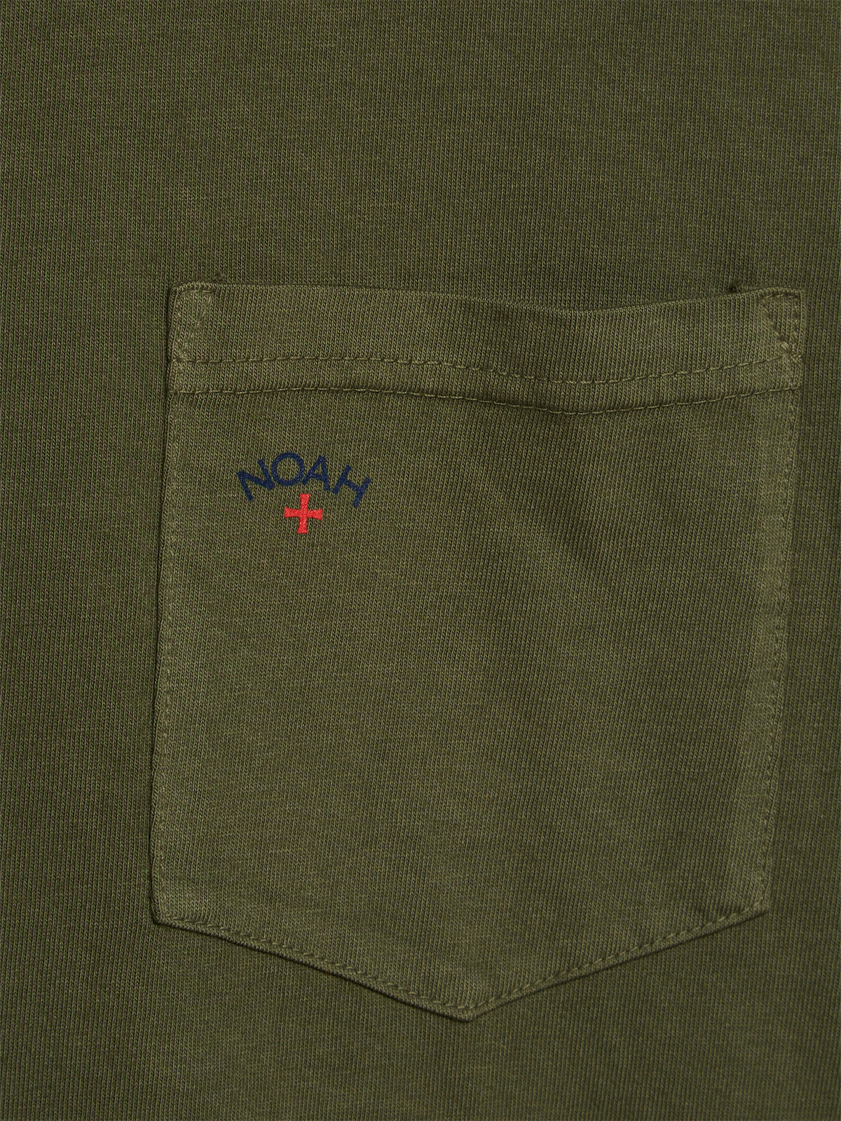 Noah - Core Logo Pocket T-Shirt in Army Green