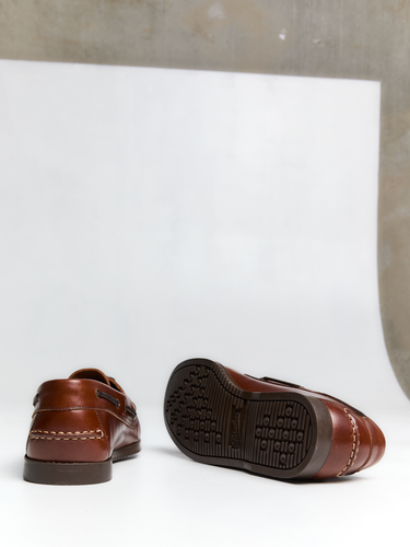 Barth Shoes in America