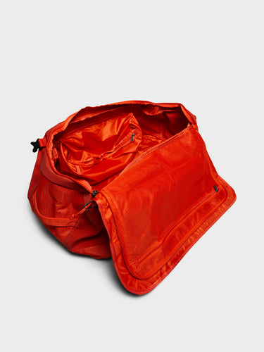 Patagonia - Black Hole Duffel 40L Bag in Pollinator Orange