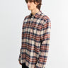 Patagonia - M's L/S LW Fjord Flannel Shirt in PDVA