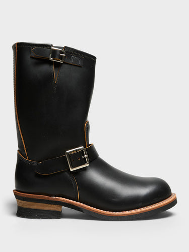 Red Wing - Engineer Boots in Black Klondike