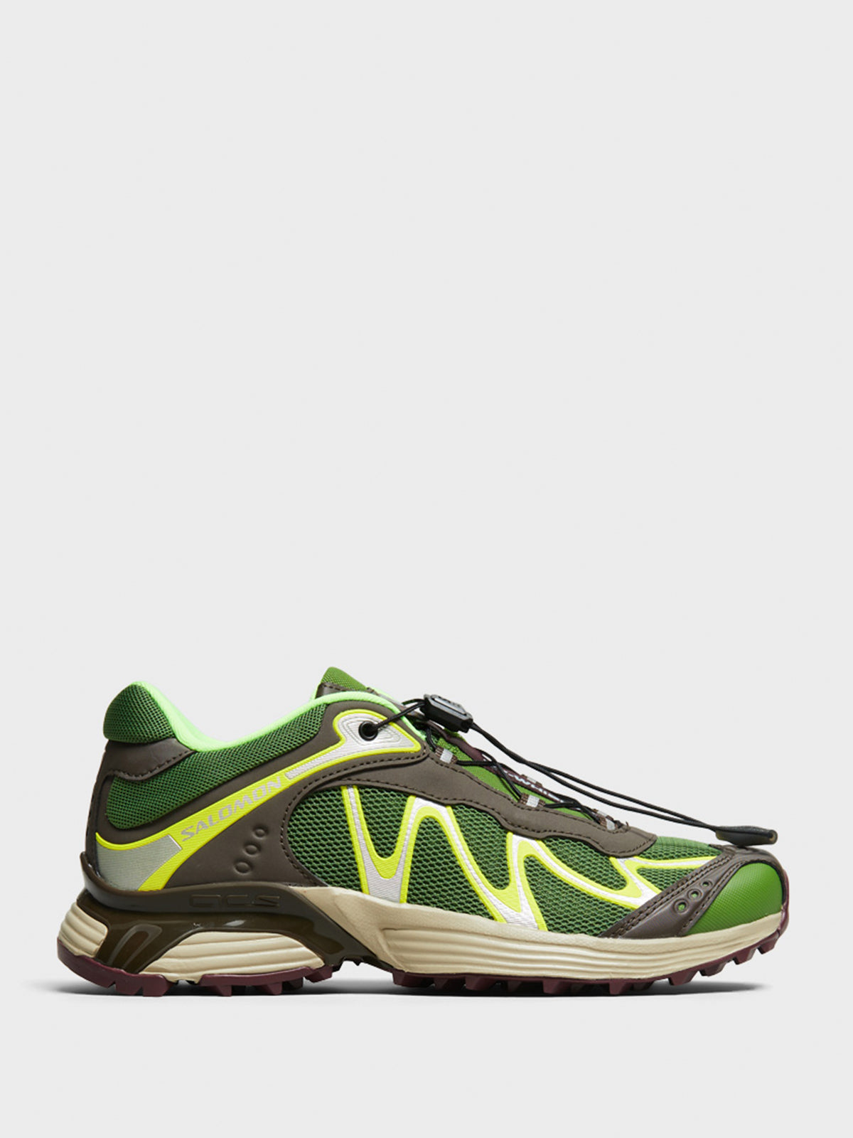 Salomon - XT Whisper Sneakers in Treetop, Wren and Sulphur Spring