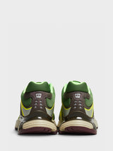 Salomon - XT Whisper Sneakers in Treetop, Wren and Sulphur Spring