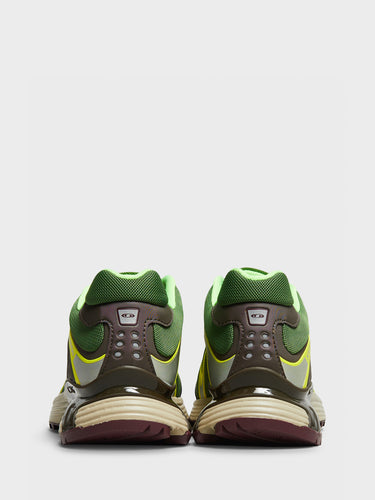 Salomon - XT Whisper Sneakers in Treetop, Wren and Sulphur Spring