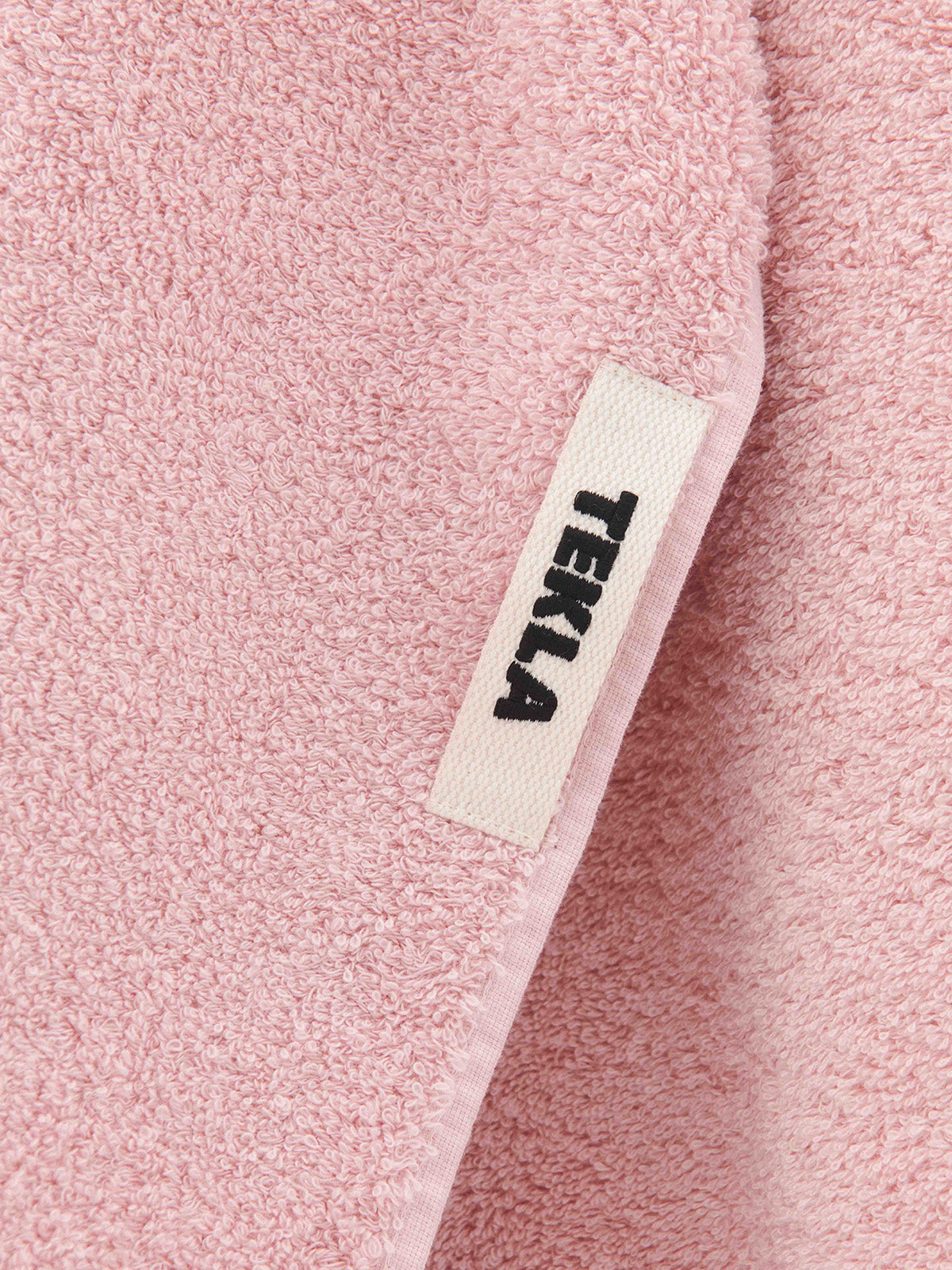 Guest Towel in Shaded Pink