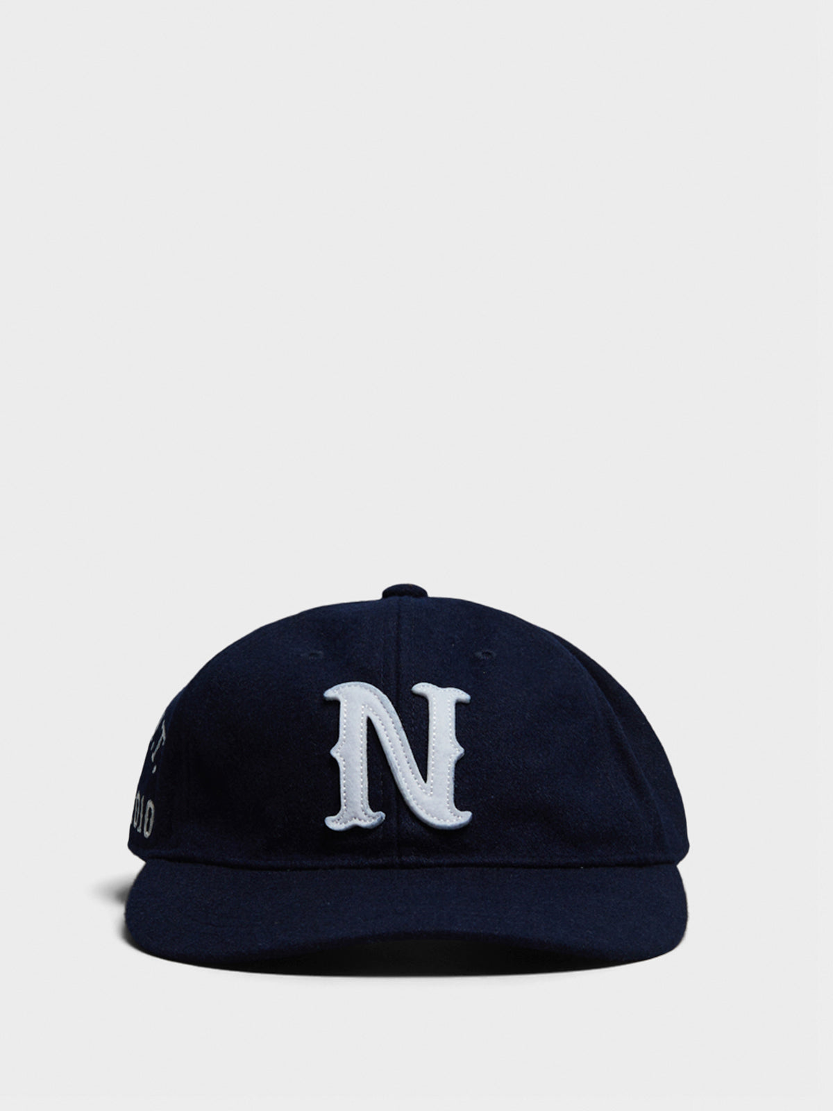 thisisneverthat - Felt Applique Cap in Navy