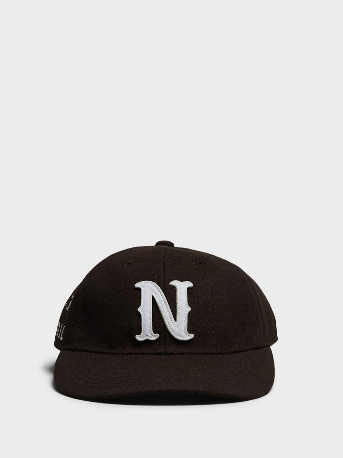 thisisneverthat - Felt Applique Cap in Brown