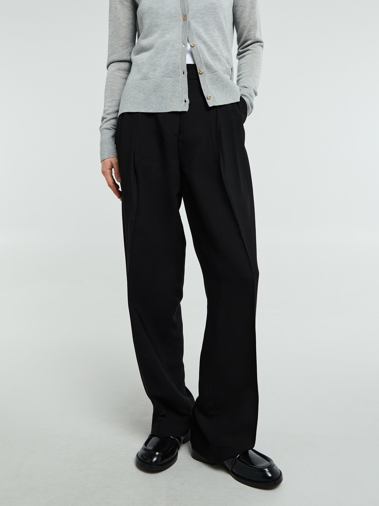 Double-Pleat Fluid Trousers in Black