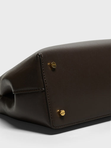 TOTEME - T-Lock Clutch in Bark
