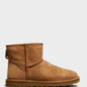 UGG - Men's Classic Mini Boots in Chestnut Brown