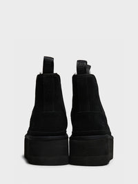 UGG - Neumel Platform Chelsea Boots in Black