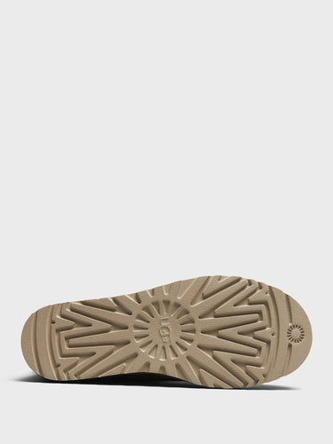 UGG - Men's Classic Mini Boots in Cold brown