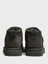 UGG - Classic Ultra Mini Boots in Grey