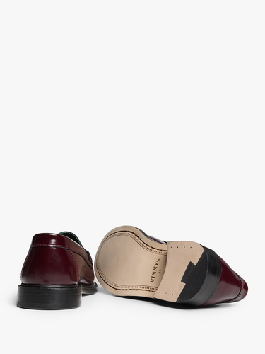 Vinny's - Yardee Moccasin Loafers in Burgundy Polido