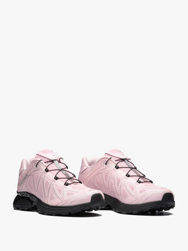 Salomon - XT Whisper Void in Icy Pink