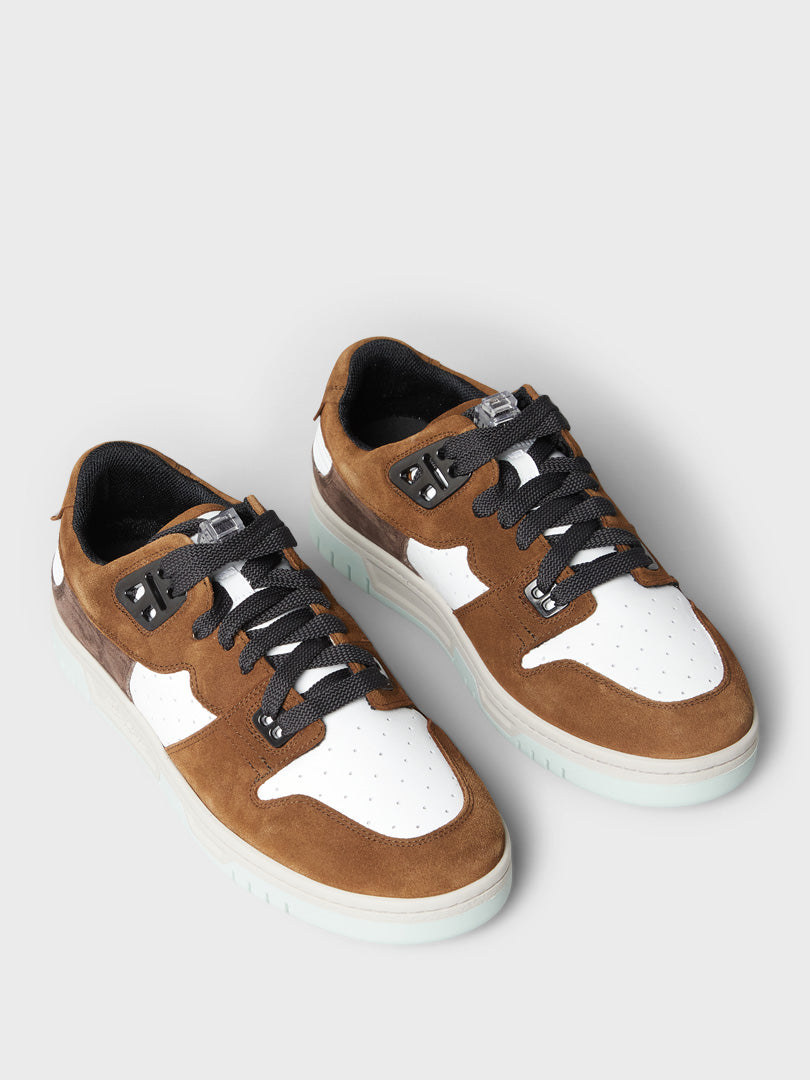 Low Top Basket Leather Sneakers in White and Brown