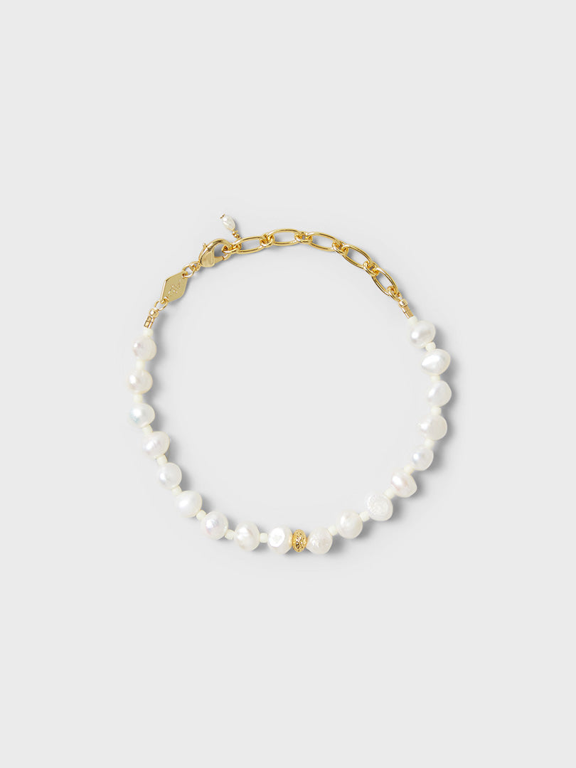 Stellar Pearly Bracelet in Gold