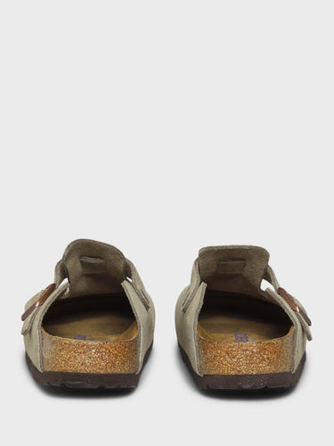 Birkenstock - Boston Suede Narrow Sandals in Taupe