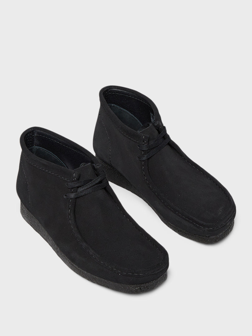 Wallabee Boots in Black Suede