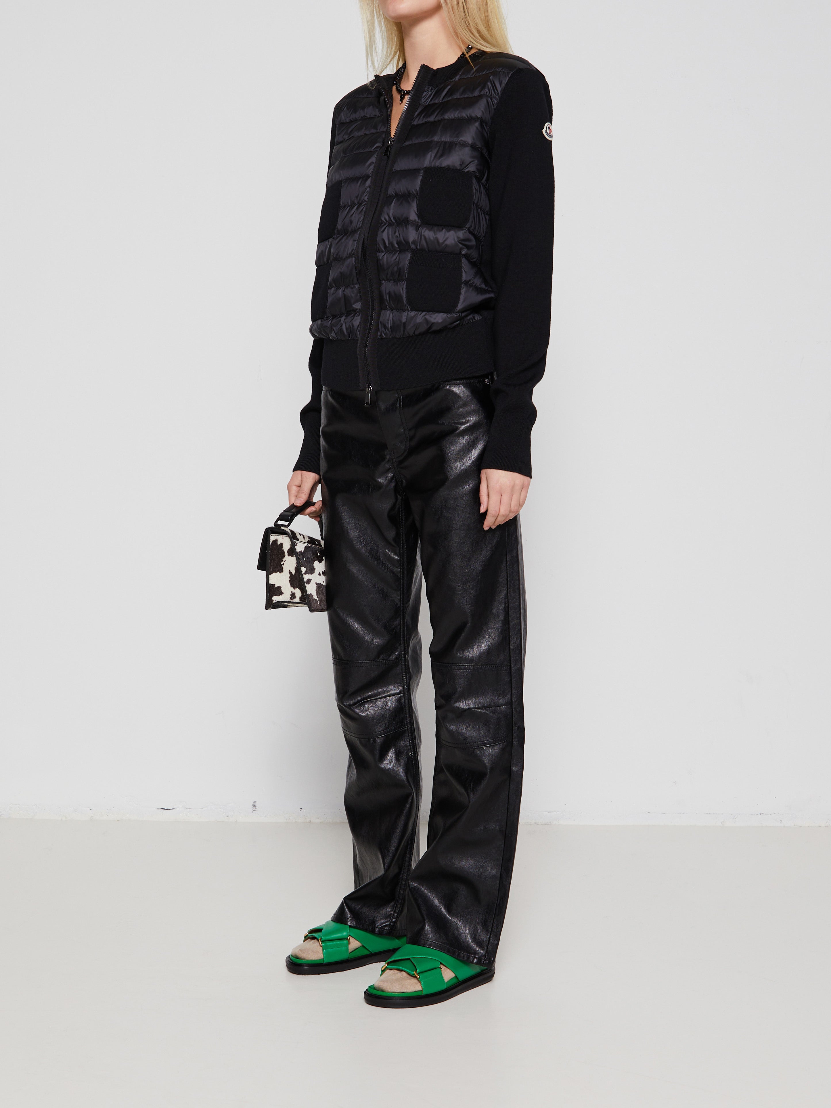 Moncler - 9B51000 Cardigan Tricot in Black