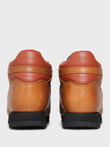 New Balance - URAINOG Rainer Sneakers in Brown
