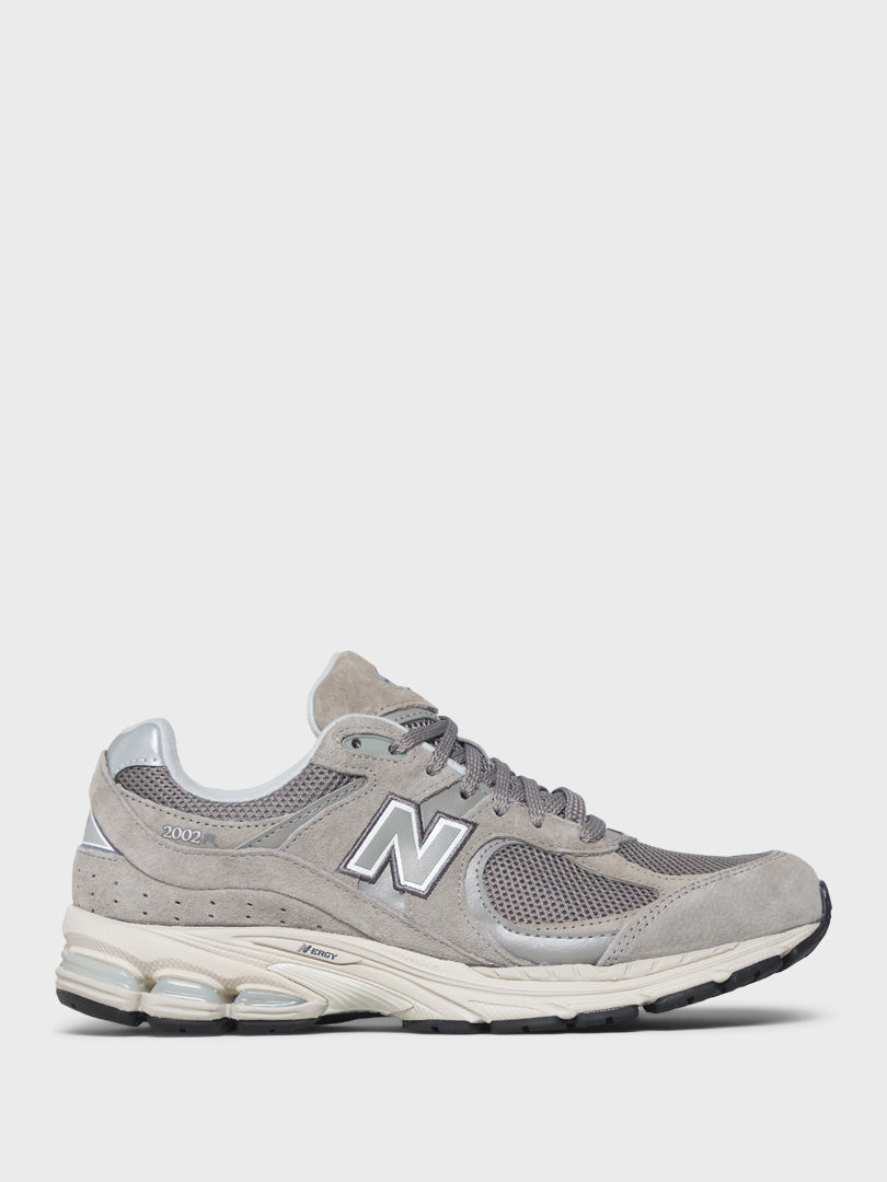 New Balance - 2002 Sneakers in Marblehead