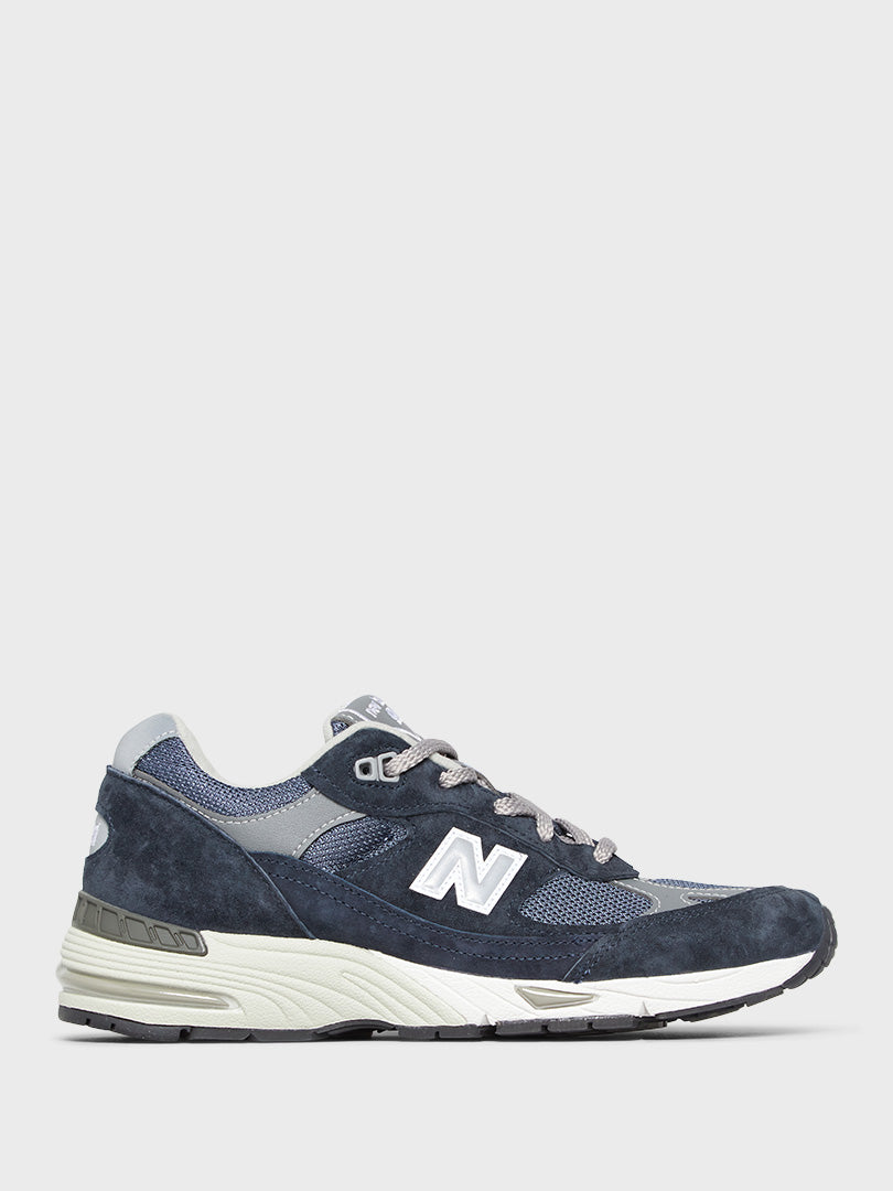 New Balance - W991NV Sneakers in Navy