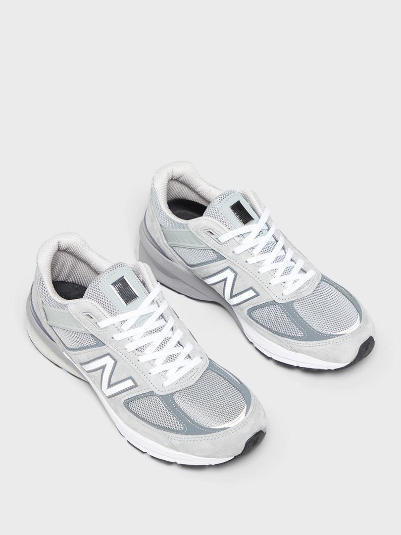 Women 990 Sneakers in Grey