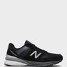 New Balance - Women 990 Sneakers in Black