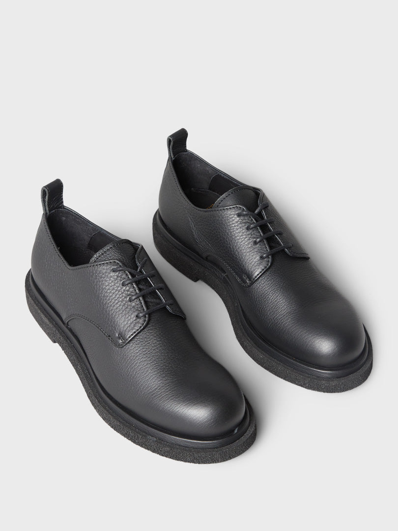 Tonal 011 Lindos Shoes in Black