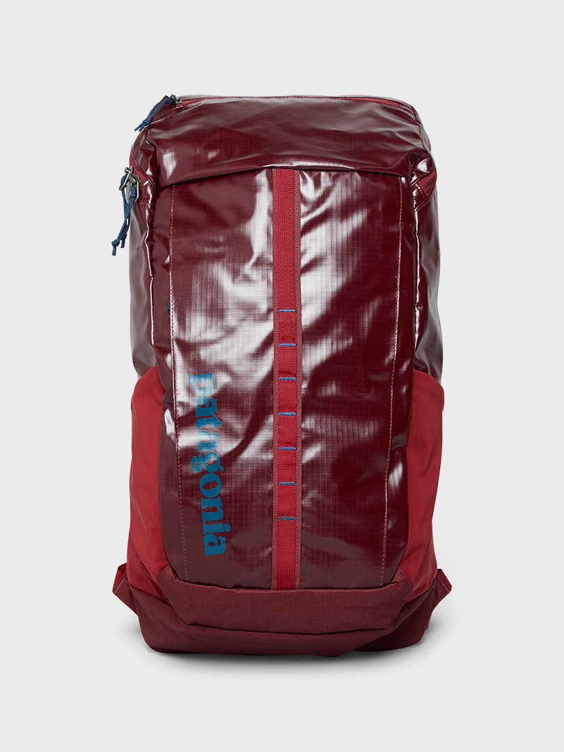 Patagonia - Black Hole Pack 25L Backpack in Wax Red