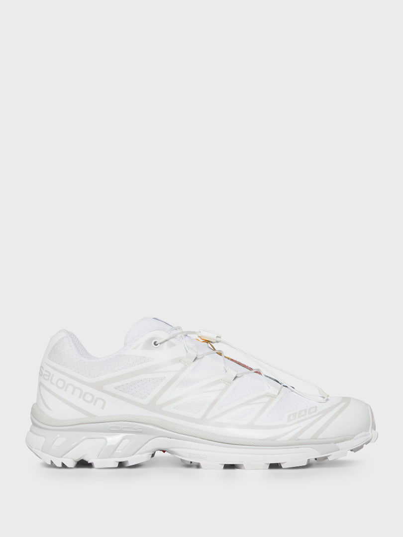 Salomon - XT-6 Sneakers in White, White and Lunar Rock
