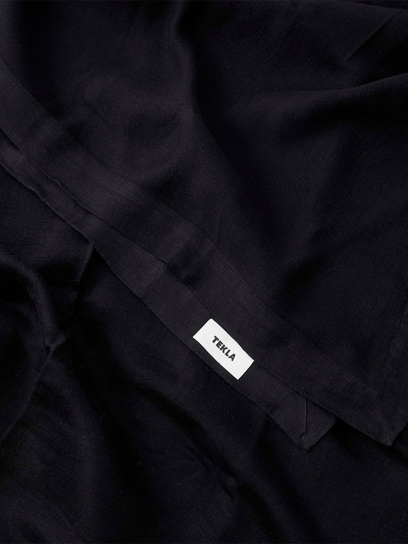 Table Cloth in Black